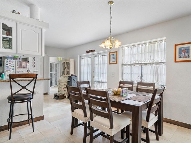 5901 SW 160th Ave, Southwest Ranches, FL 33331