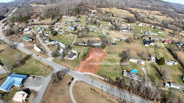 411 KY-3085, Flat Lick, KY 40935