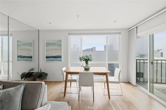 565 Esplanade 312, Redondo Beach, CA 90277