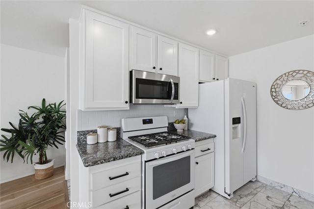 565 Esplanade 312, Redondo Beach, CA 90277