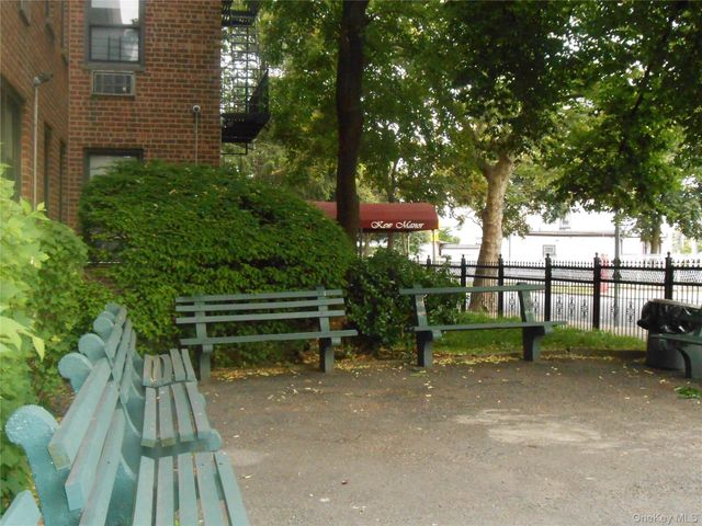 131-11 Kew Gardens Road 50, Kew Gardens, NY 11418