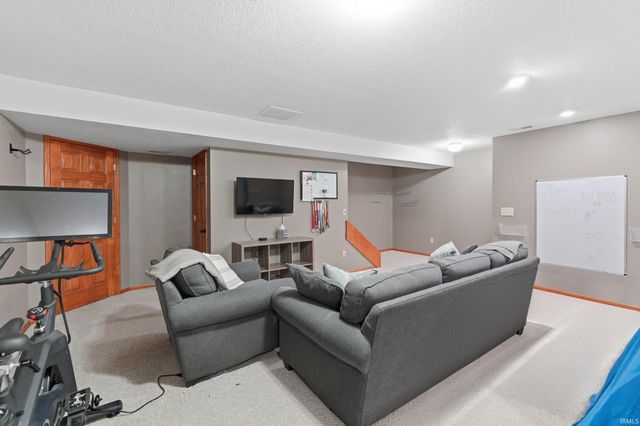 6722 Orial Place, Fort Wayne, IN 46835