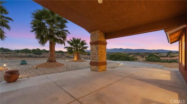 9512 Mesquite, Phelan, CA 92371