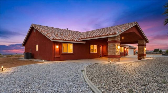 9512 Mesquite, Phelan, CA 92371