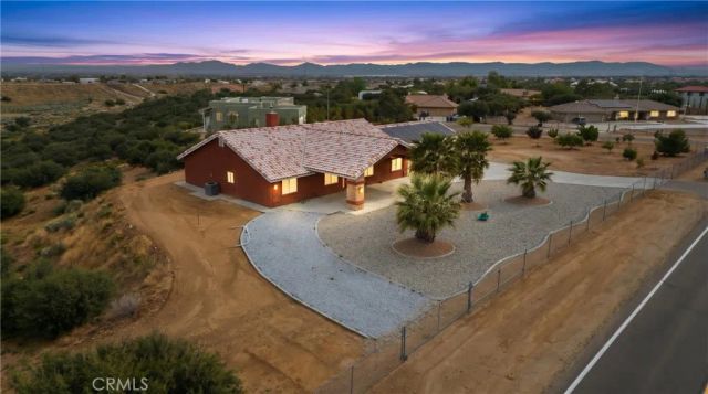 9512 Mesquite, Phelan, CA 92371