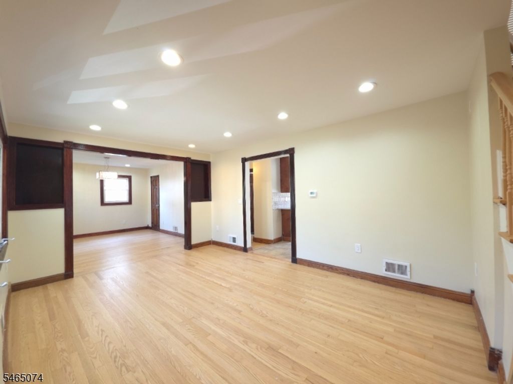 683 Mill St, Belleville Twp., NJ 07109 — photo 2