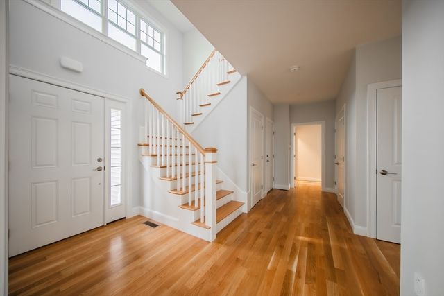 18 Strongwater Drive, Salem, MA 01970