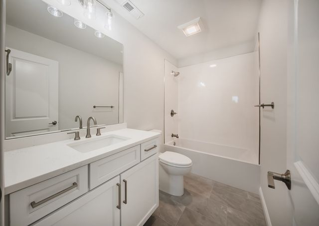 18 Strongwater Drive, Salem, MA 01970