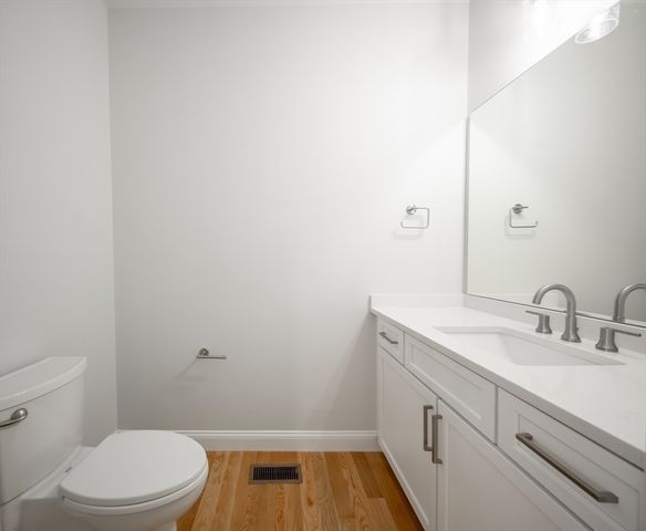 18 Strongwater Drive, Salem, MA 01970