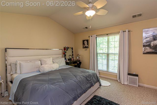 28569 Carlton Way Drive, Novi, MI 48377