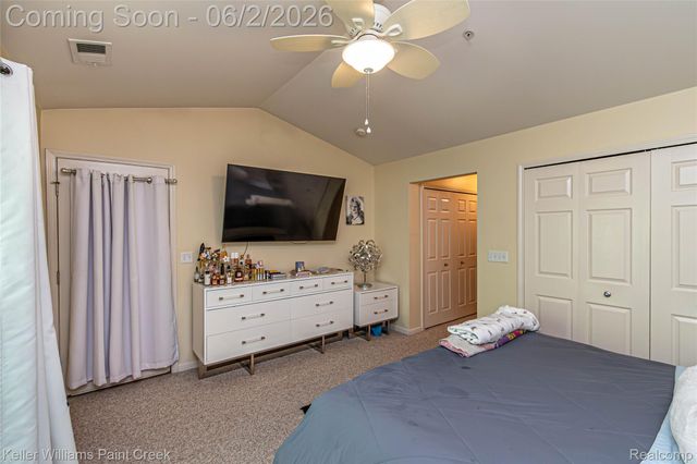 28569 Carlton Way Drive, Novi, MI 48377