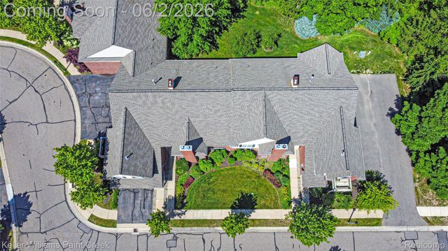 28569 Carlton Way Drive, Novi, MI 48377