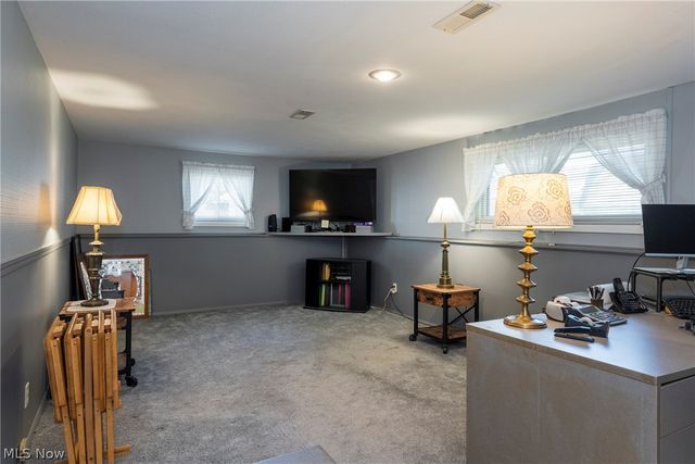 23630 Carriage Lane, North Olmsted, OH 44070