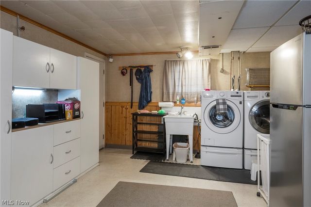23630 Carriage Lane, North Olmsted, OH 44070