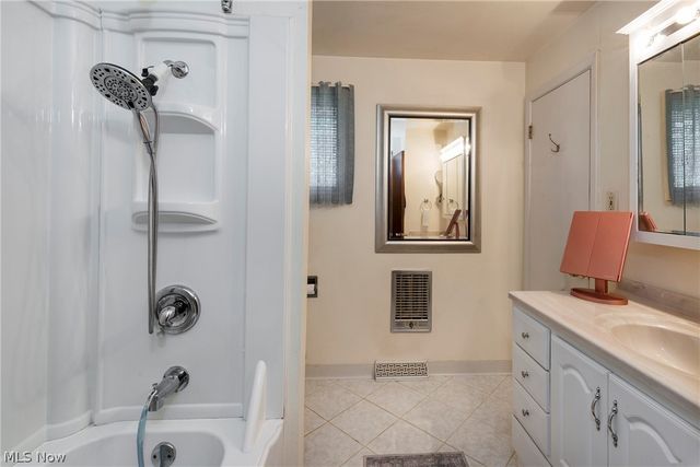 23630 Carriage Lane, North Olmsted, OH 44070