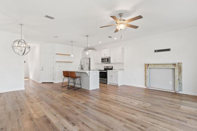 406 Raven Lane, Panama City, FL 32404