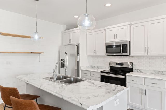 406 Raven Lane, Panama City, FL 32404