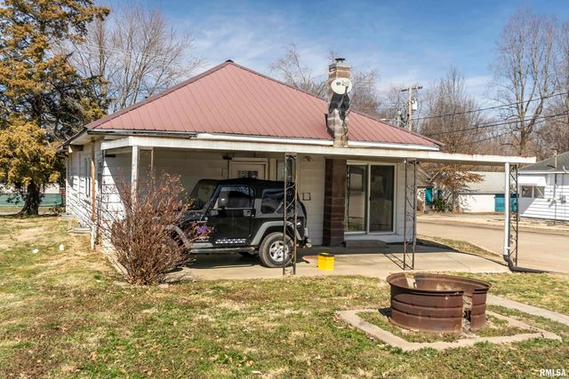 1500 W TYLER Street, Herrin, IL 62948