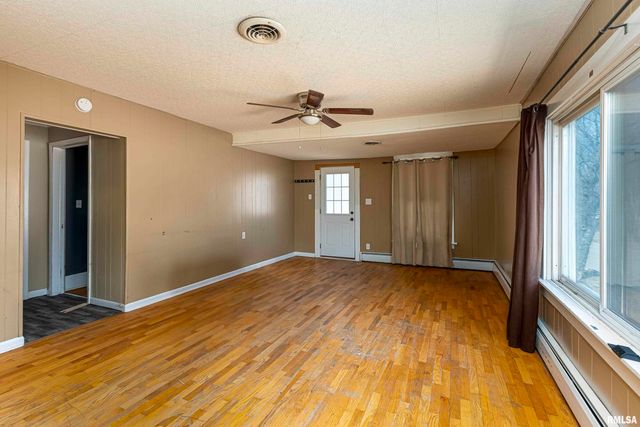 1500 W TYLER Street, Herrin, IL 62948