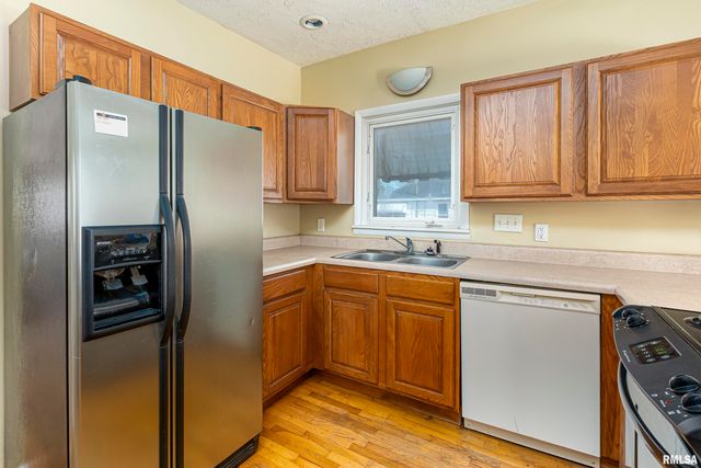 1500 W TYLER Street, Herrin, IL 62948