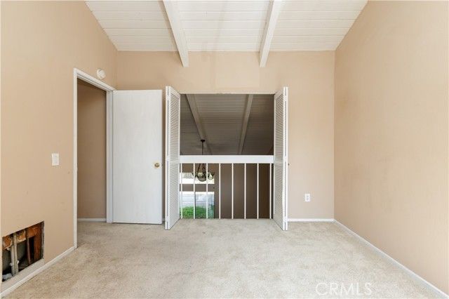 2512 N Tustin D, Santa Ana, CA 92705