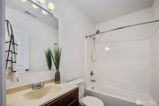 3429 Lincoln Avenue NE, Renton, WA 98056