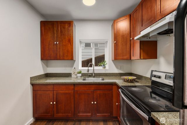 3429 Lincoln Avenue NE, Renton, WA 98056