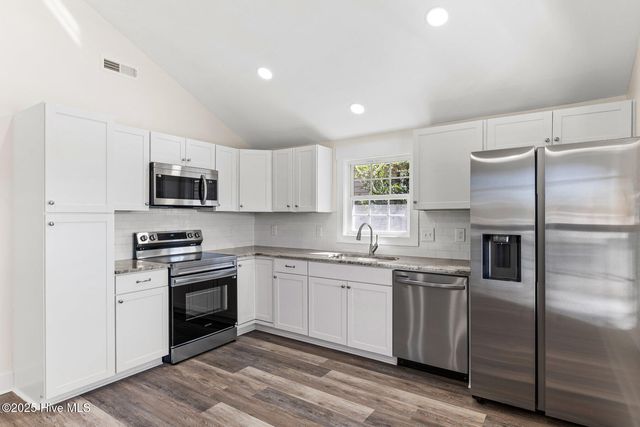 513 S 13th Street, Wilmington, NC 28401