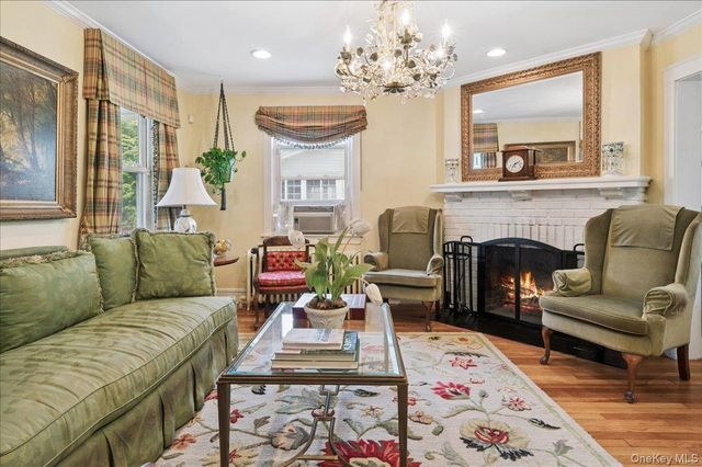 12 Clark Place, Port Chester, NY 10573