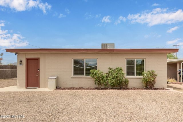 1239 N Beverly Avenue, Tucson, AZ 85712