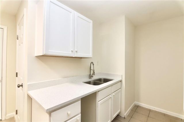 4081 Savannah Ridge Trace, Loganville, GA 30052