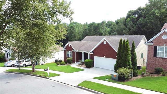 4081 Savannah Ridge Trace, Loganville, GA 30052