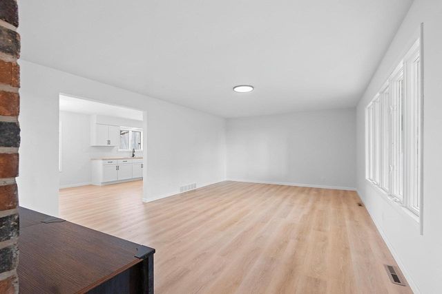 W602 CTY RD E, Green Valley, WI 54127