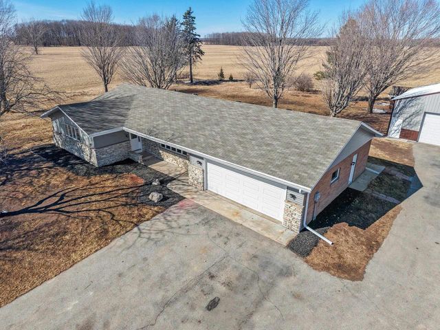 W602 CTY RD E, Green Valley, WI 54127