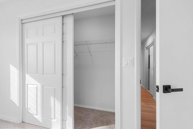 W602 CTY RD E, Green Valley, WI 54127