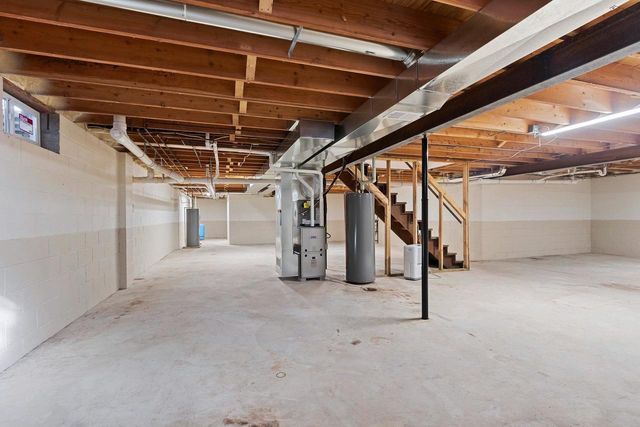 W602 CTY RD E, Green Valley, WI 54127