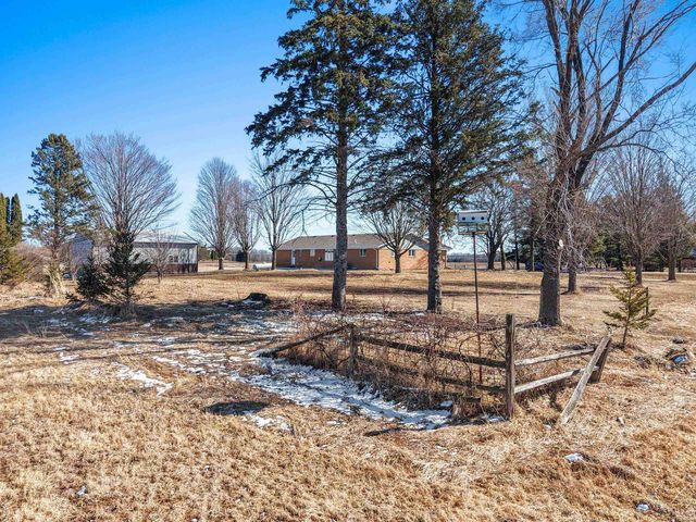 W602 CTY RD E, Green Valley, WI 54127