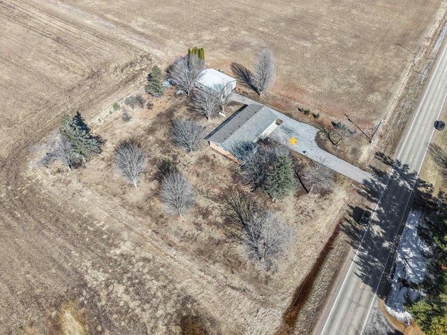 W602 CTY RD E, Green Valley, WI 54127