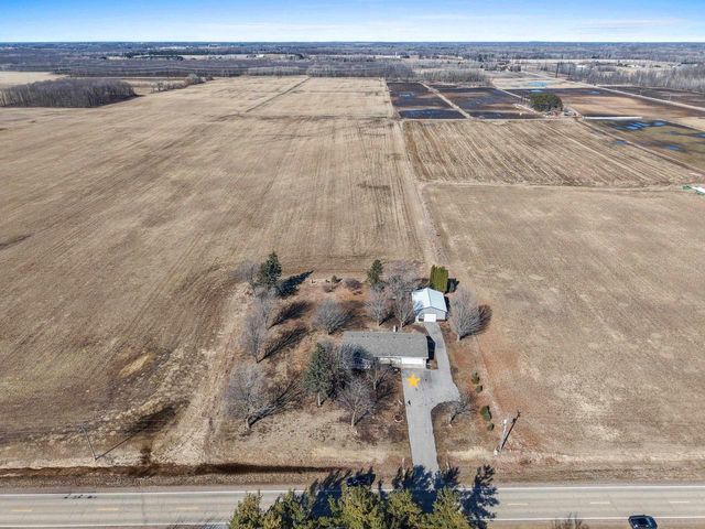 W602 CTY RD E, Green Valley, WI 54127