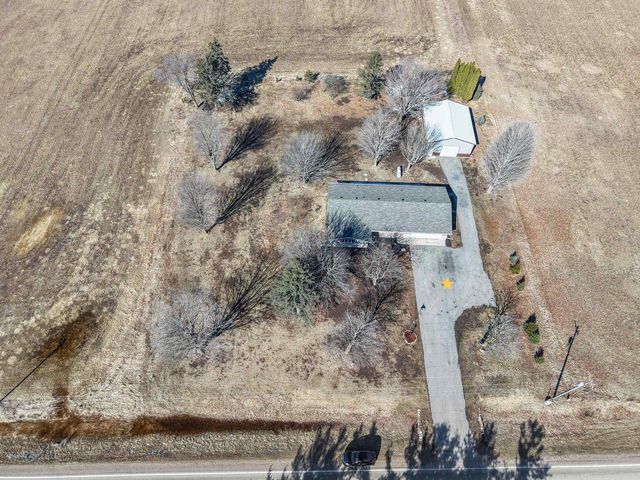 W602 CTY RD E, Green Valley, WI 54127