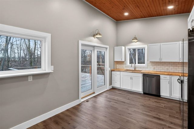 7946 Wright Road, Niles, MI 49120