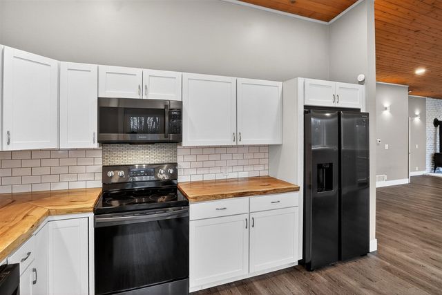 7946 Wright Road, Niles, MI 49120