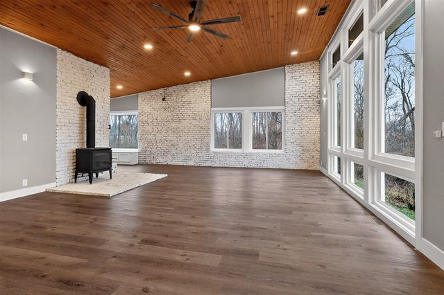 7946 Wright Road, Niles, MI 49120