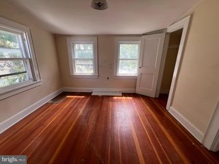 1006 S CAMERON ST, Winchester, VA 22601