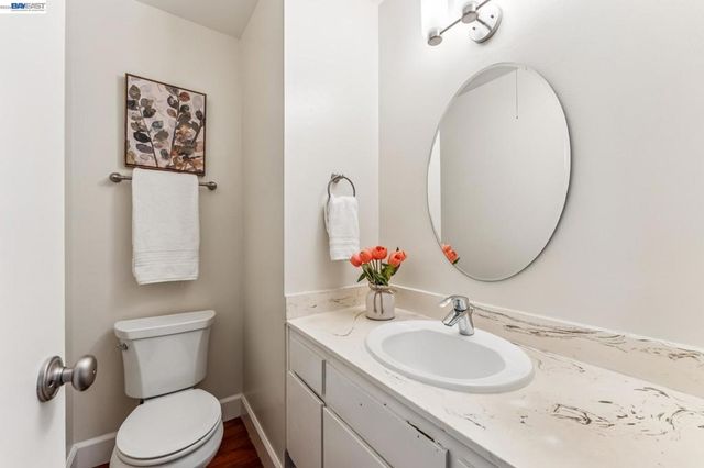 1130 Fontana Drive, Alameda, CA 94502