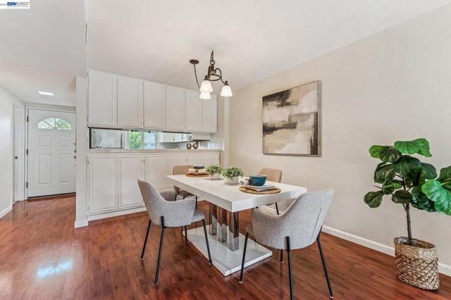 1130 Fontana Drive, Alameda, CA 94502