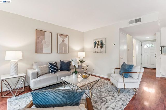 1130 Fontana Drive, Alameda, CA 94502