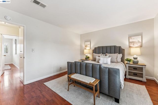 1130 Fontana Drive, Alameda, CA 94502