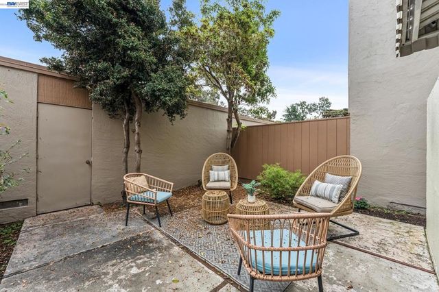 1130 Fontana Drive, Alameda, CA 94502