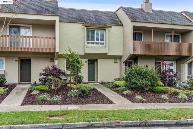 1130 Fontana Drive, Alameda, CA 94502